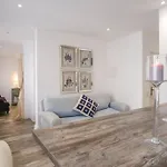 Summer Breeze Apartment, In The Historic Centre Of Apartamento *