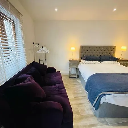 Summer Breeze Apartment, In The Historic Centre Of Apartment
