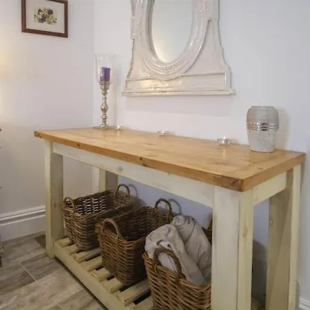 Summer Breeze Apartment, In The Historic Centre Of Apartment Lagos
