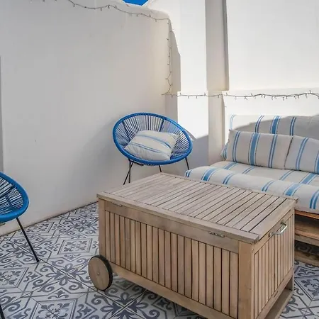 Summer Breeze Apartment, In The Historic Centre Of Lägenhet *
